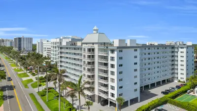 3114 S Ocean Boulevard 705, Highland Beach – sold