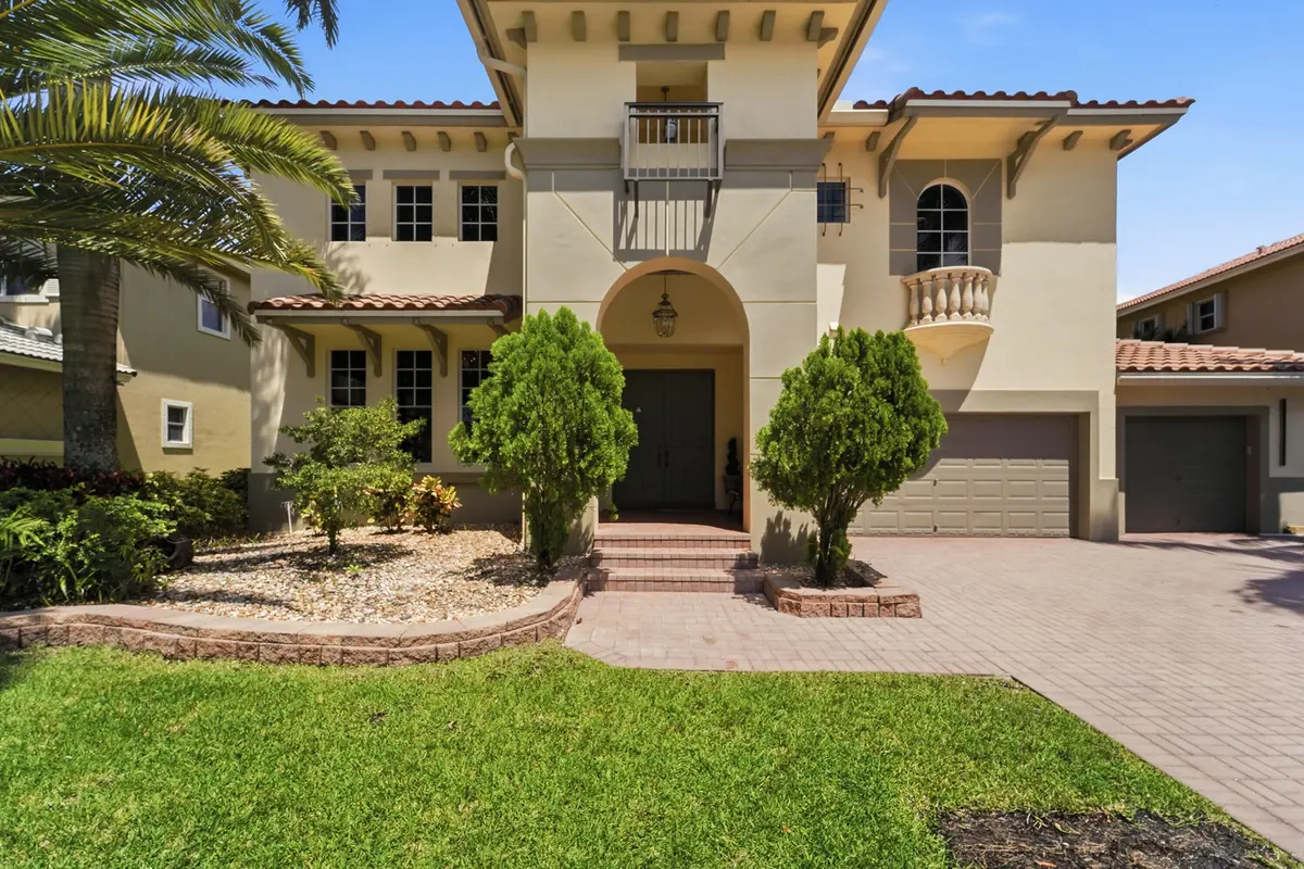 Front 4 at 7598 NW 117th Lane, Parkland