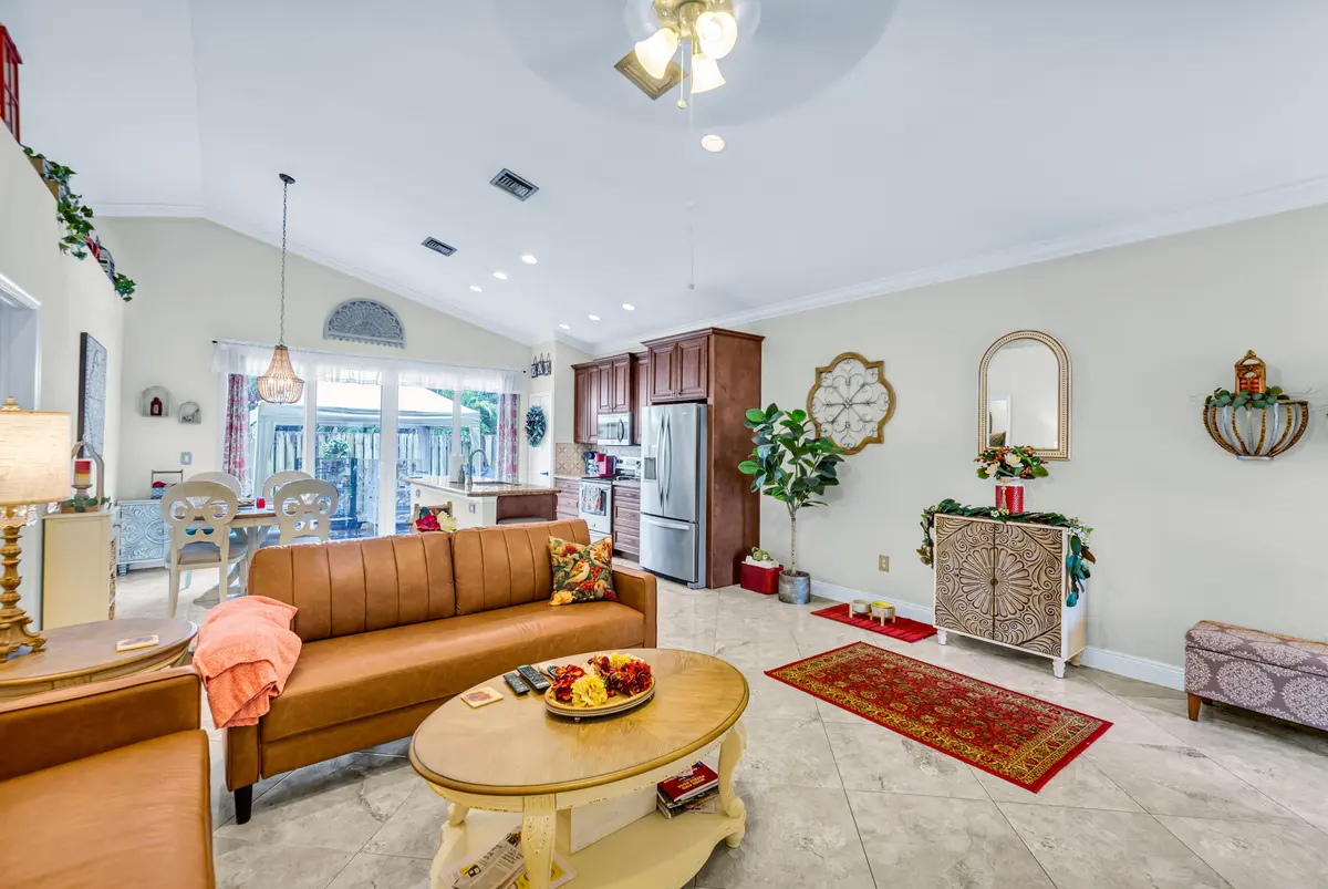 Living Area at 3302 Elizabeth Place, Palm Springs