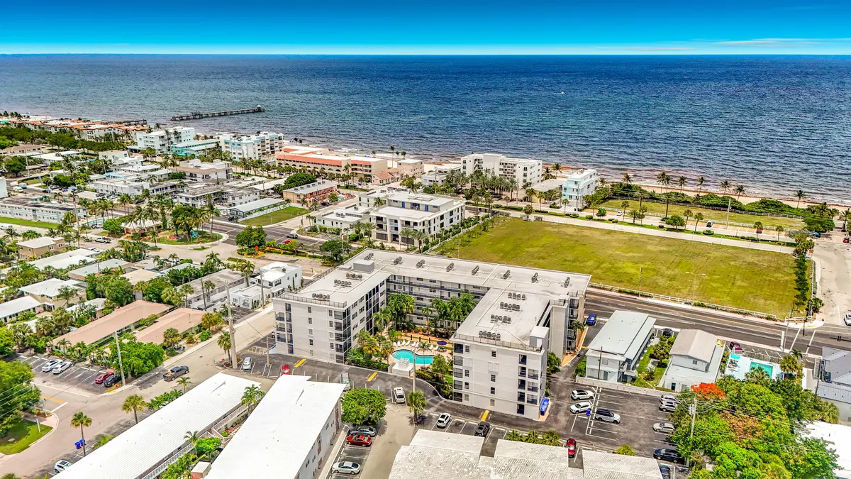 4117 Bougainvilla Drive #102-3 at 4117 Bougainvilla Drive 207, Lauderdale-By-The-Sea