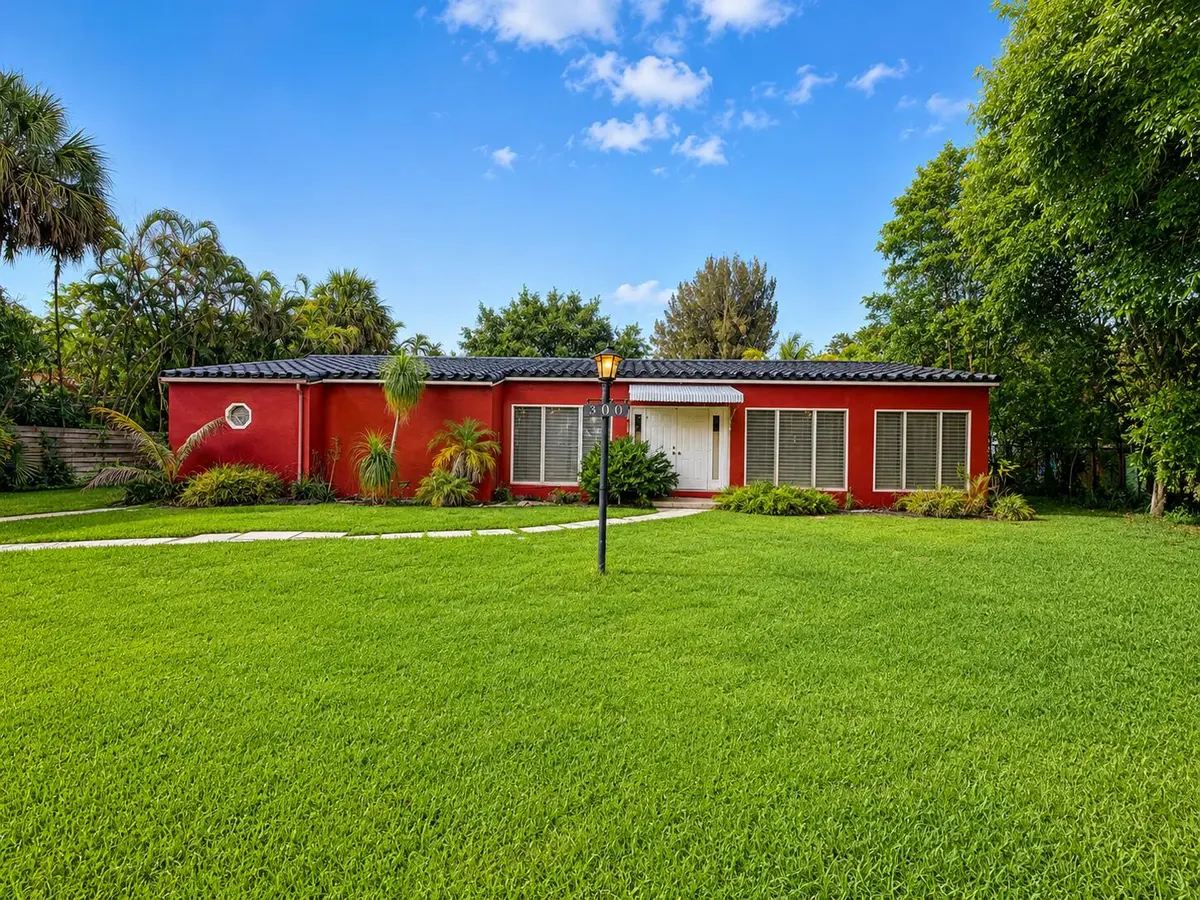 300 Bayberry Drive at 300 Bayberry Drive, Plantation