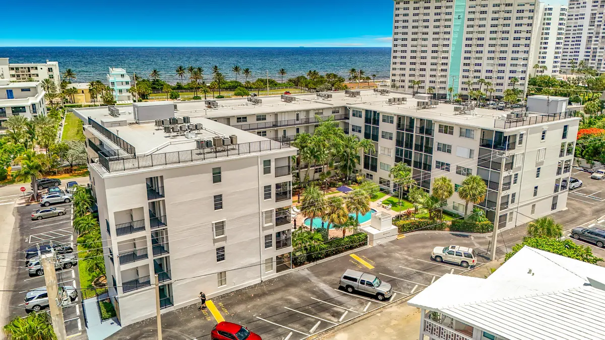 4117 Bougainvilla Drive #102-7 at 4117 Bougainvilla Drive 207, Lauderdale-By-The-Sea