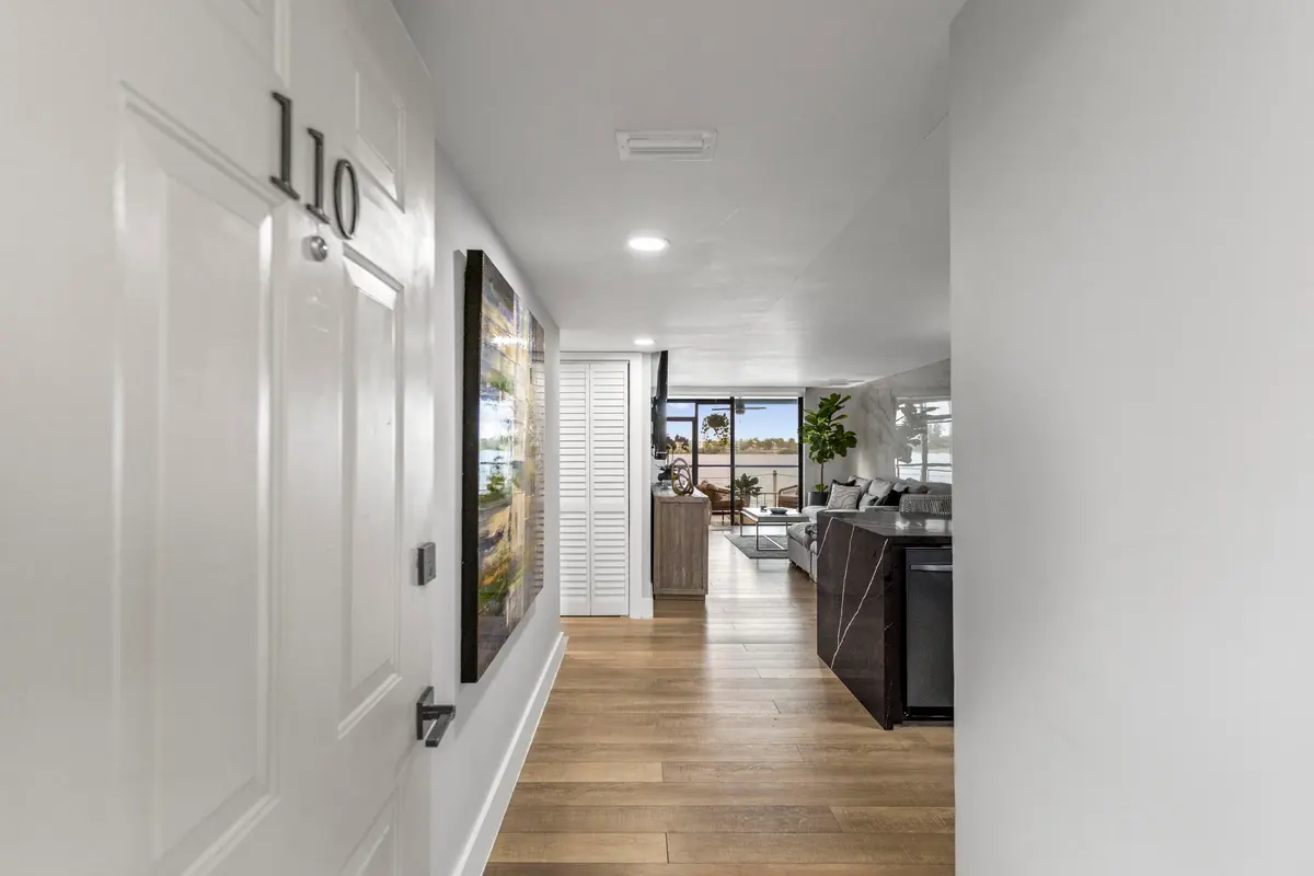 585A3453 at 118 Lake Emerald Drive 110, Oakland Park
