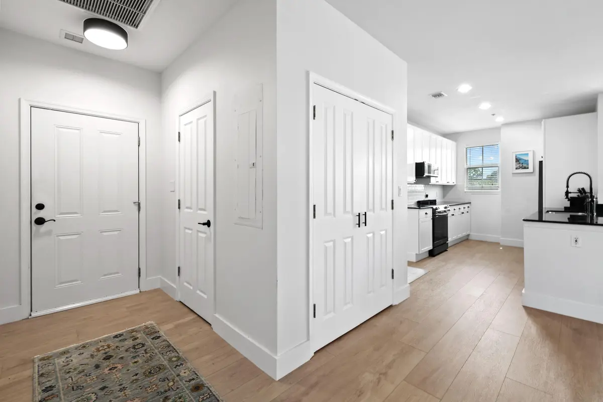 3940NFlaglerDr#204(13) at 3940 N Flagler Drive 206, West Palm Beach