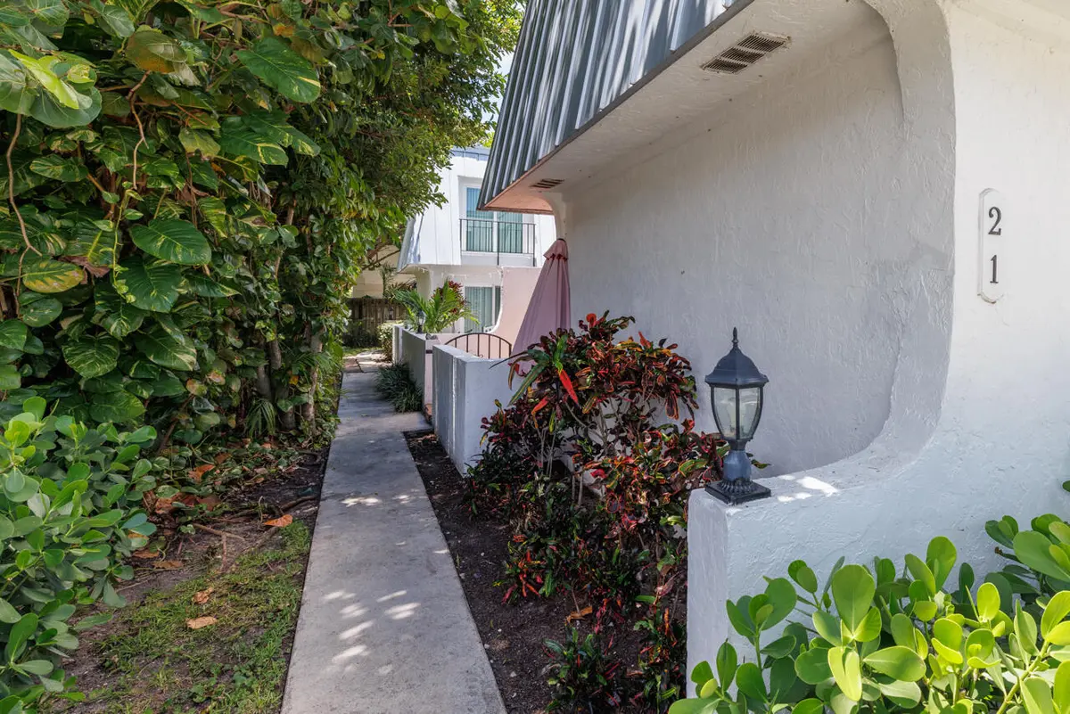Pathway to Courtyard Entrance 1 at 106 Linda Lane 1, Palm Beach Shores