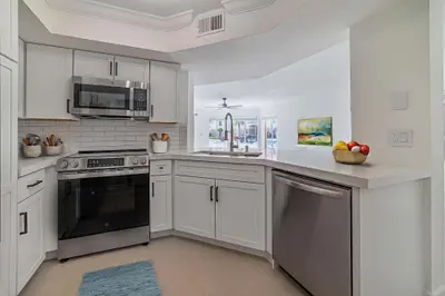 815 W Boynton Beach Boulevard 12-106, Boynton Beach – Condominium for rent
