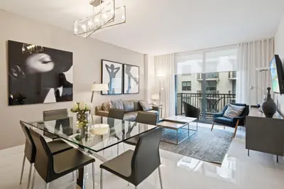 301 Altara Avenue 718, Coral Gables – sold