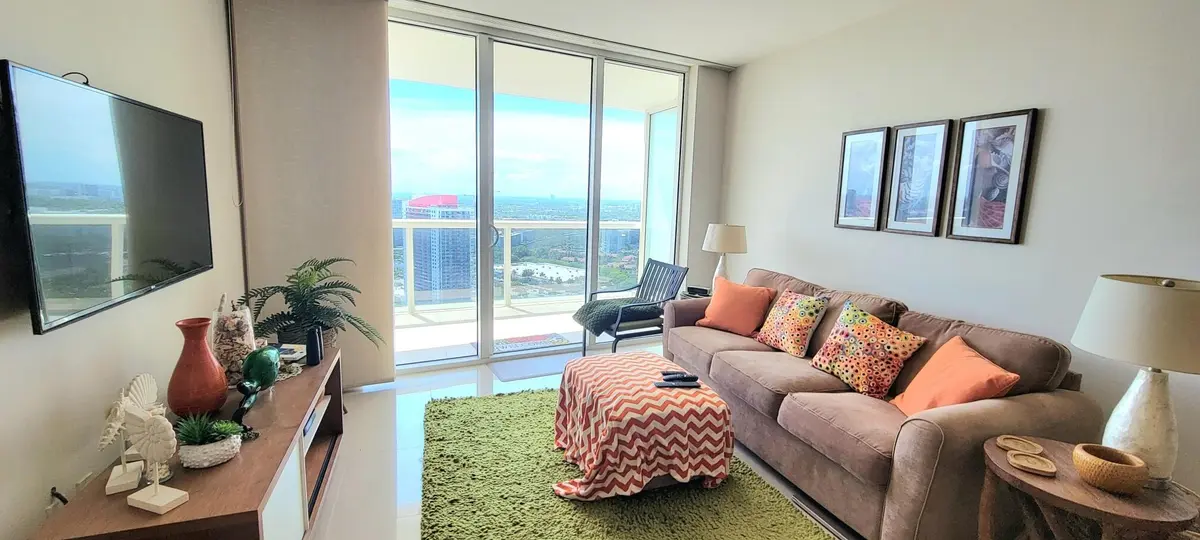 Living Area at 1850 S Ocean Drive 3806, Hallandale Beach