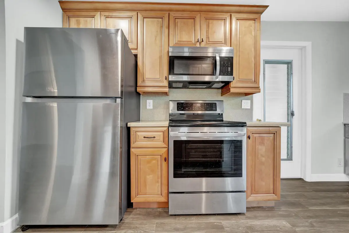 06_Image_6_mls at 714 SW 16th Street, Boynton Beach