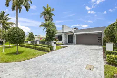 2620 SE 6th Street, Pompano Beach – Single Family Residence for sale