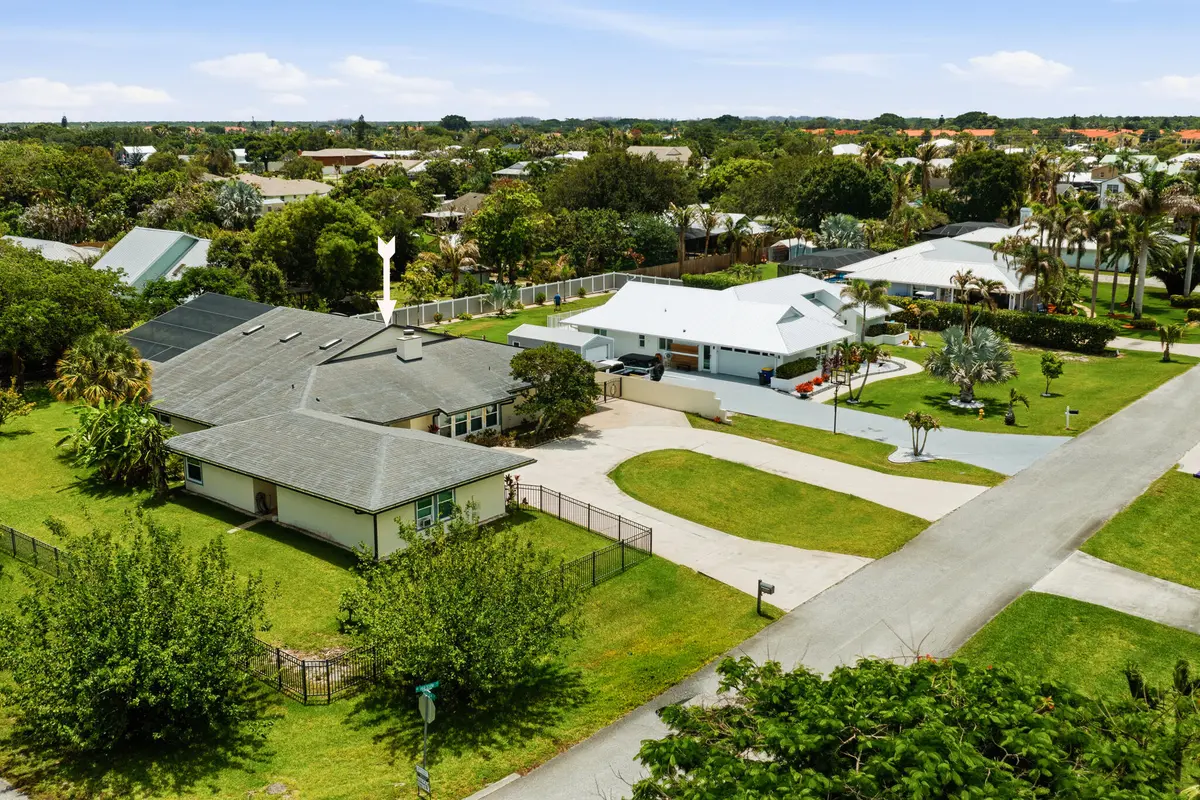DJI_20260611124409_0008_D-Edit at 4599 SE Halston Court, Stuart