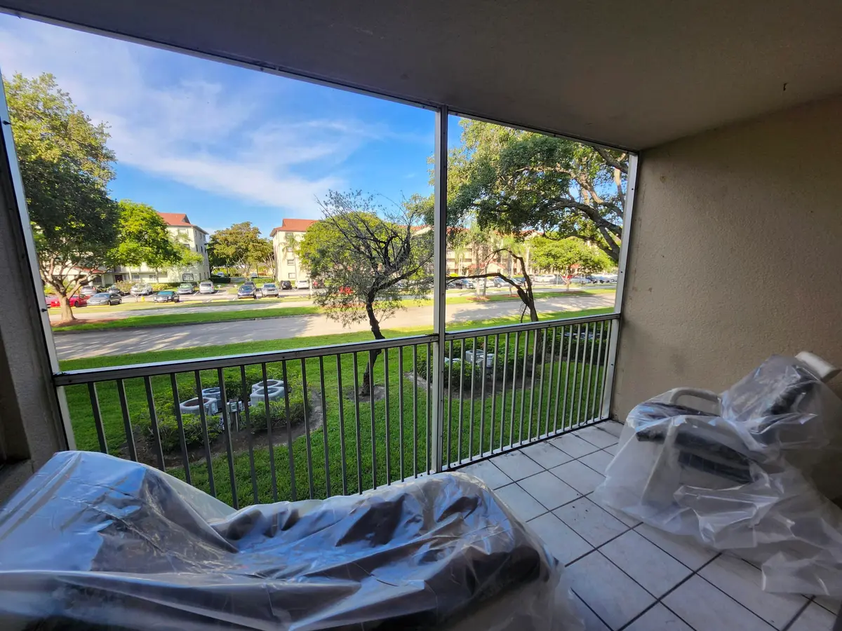 1100 SW 128th Terrace 209 U, Pembroke Pines, FL – photo 8
