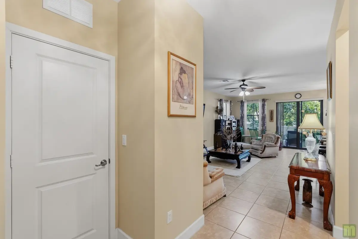 08 liv-hall at 5809 NW 46th Lane, Tamarac