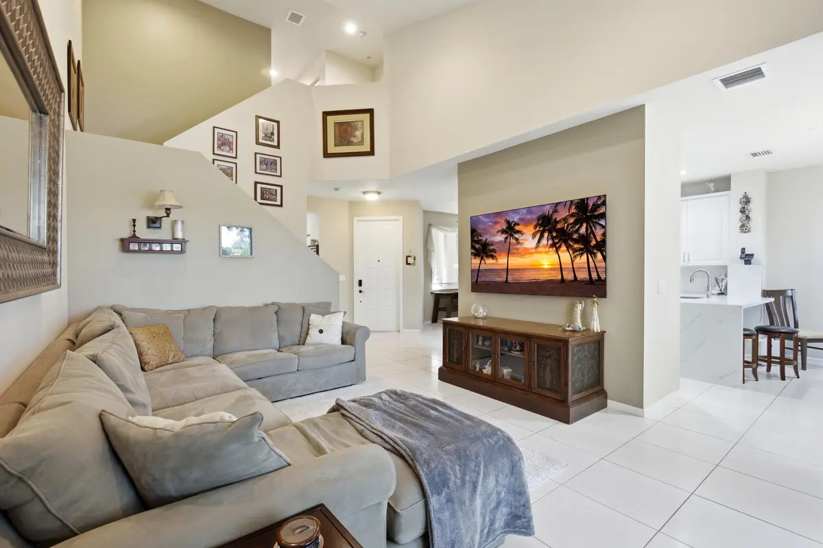 7_0o1a2522_autofill_40085573_21cc3f56 at 5616 NW 127th Terrace, Coral Springs