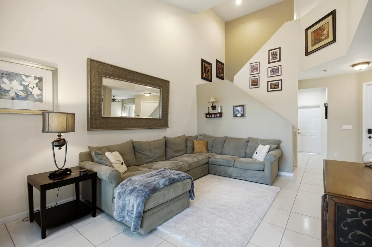 8_0o1a2517 at 5616 NW 127th Terrace, Coral Springs