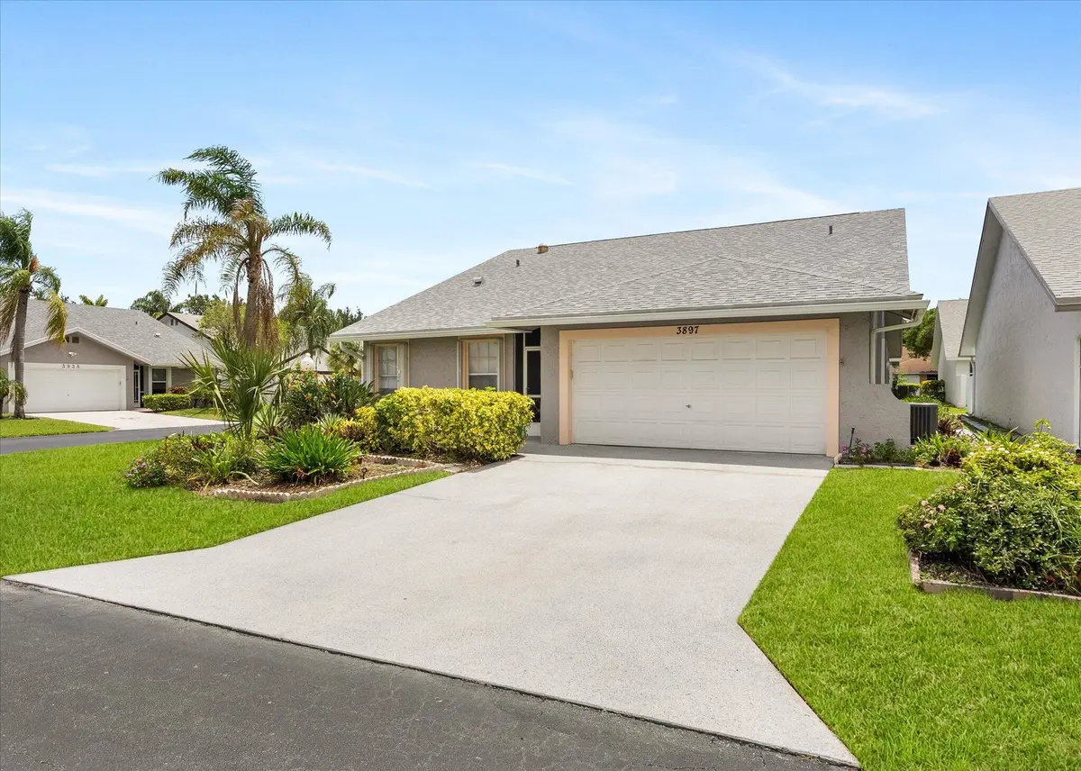 01-1 at 3897 Dafilee Circle, West Palm Beach