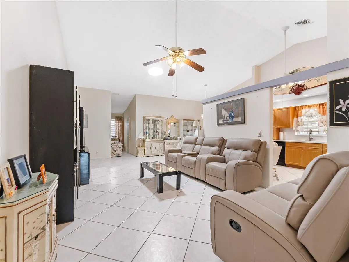 08-8 at 3897 Dafilee Circle, West Palm Beach