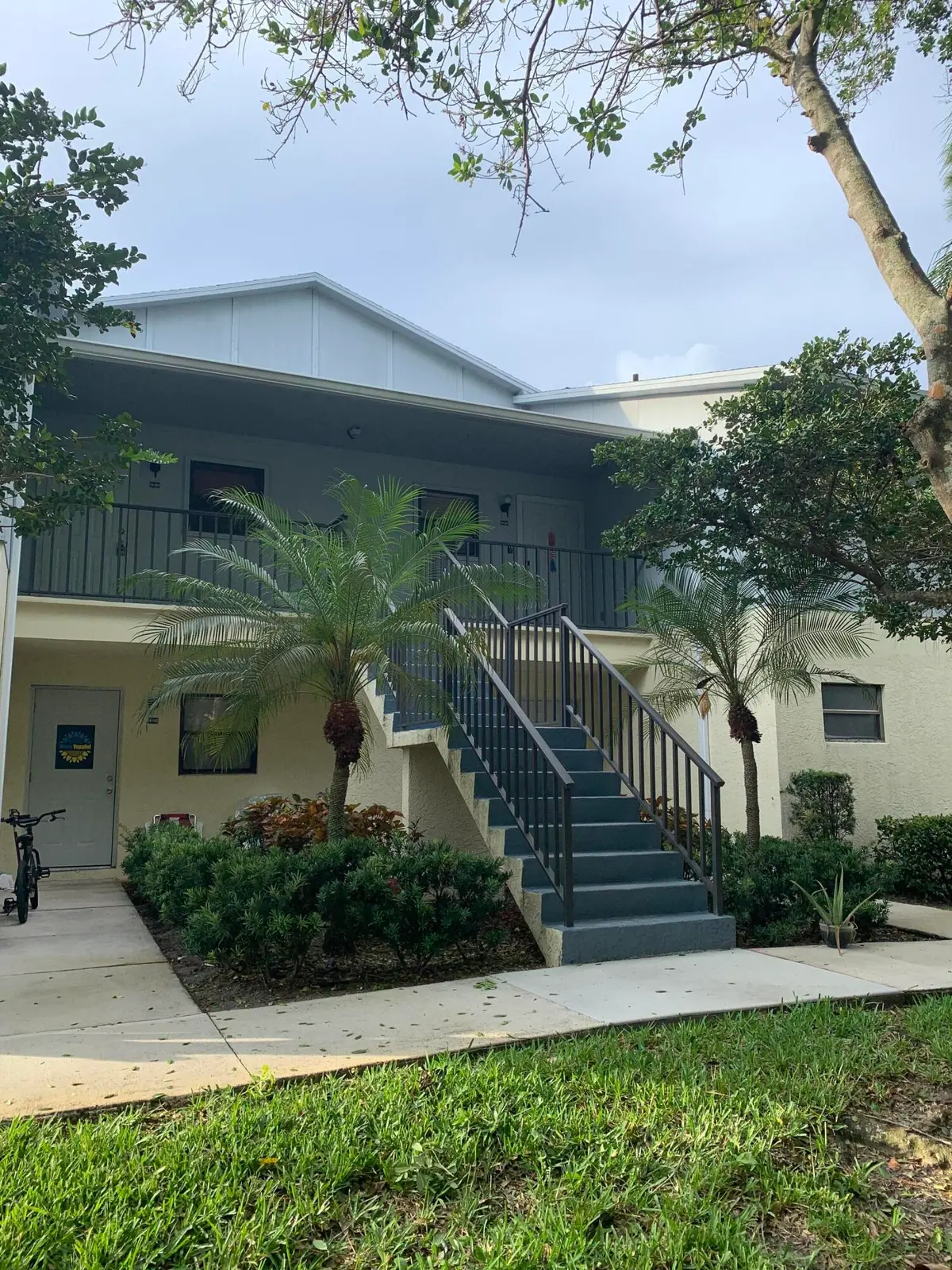 Top Left Unit at 6553 SE Federal Highway 203, Stuart