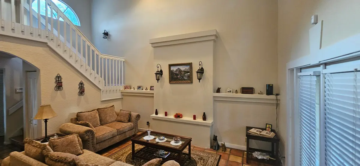 20260410_184836 at 11453 Lakeview Drive 4a, Coral Springs