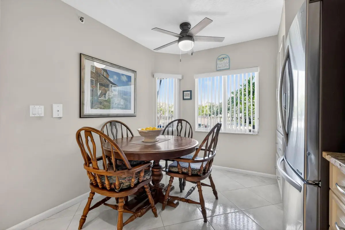 Eat-in kitchen with window at 5906 Crystal Shores Drive 208, Boynton Beach