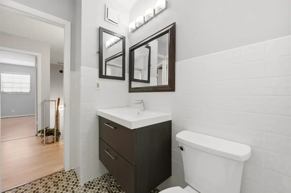 Bathroom at 905 NE 28th Street 206, Wilton Manors