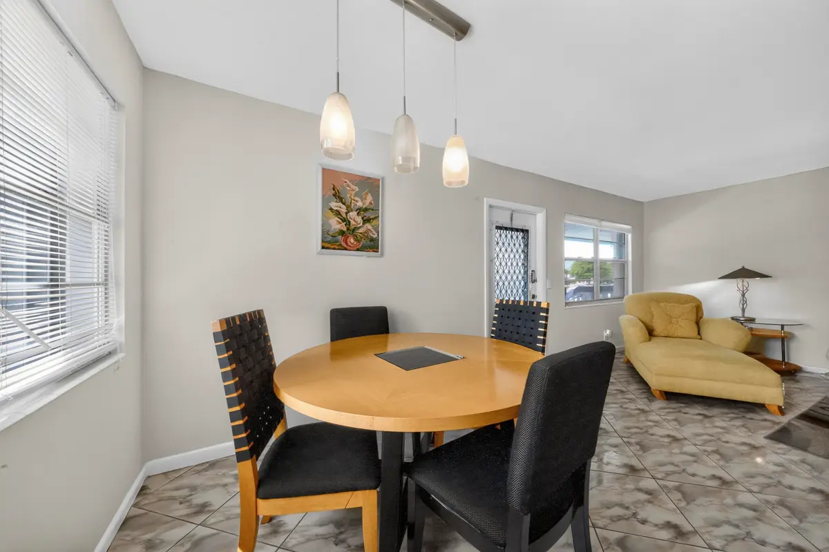 . at 176 Upminster H 176, Deerfield Beach