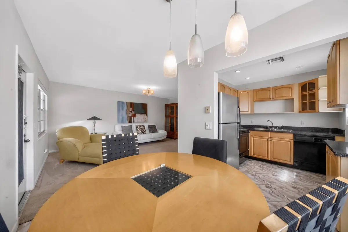 . at 176 Upminster H 176, Deerfield Beach