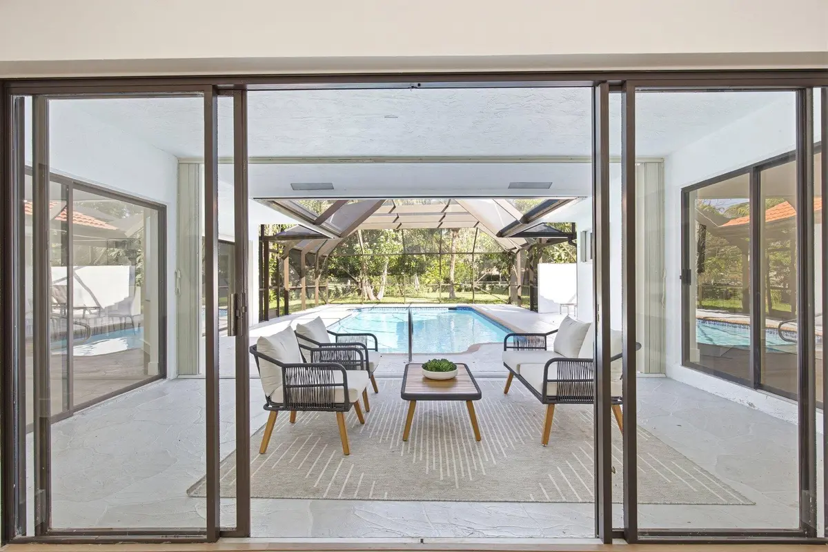 025_00025_338 at 8899 NW 47th Drive, Coral Springs