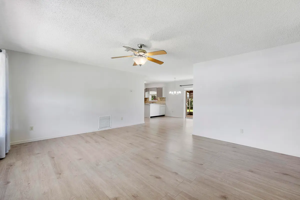 1101 Ne 35th St_026 at 1101 NE 35th Street, Pompano Beach