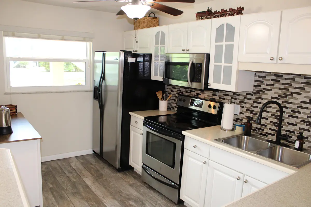 IMG_0266 at 1181 Carlton Court 106, Fort Pierce