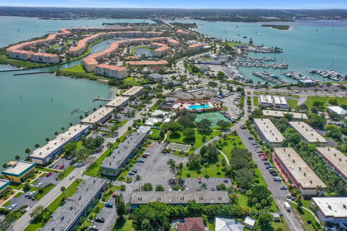 The Colonnades at 1181 Carlton Court 106, Fort Pierce