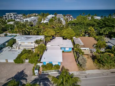 2318 N Ocean Boulevard, Fort Lauderdale – Duplex for sale, price reduced