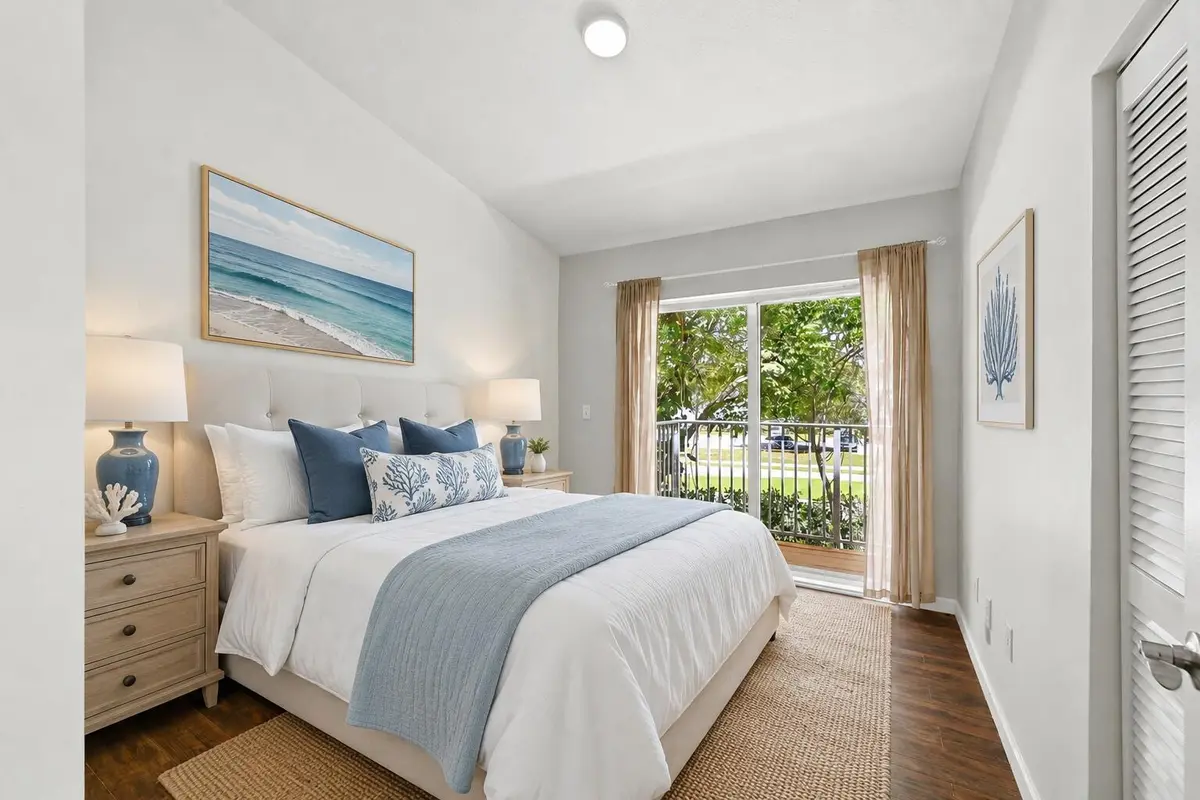 Bedroom 3 at 8464 Lagos De Campo Boulevard, Tamarac