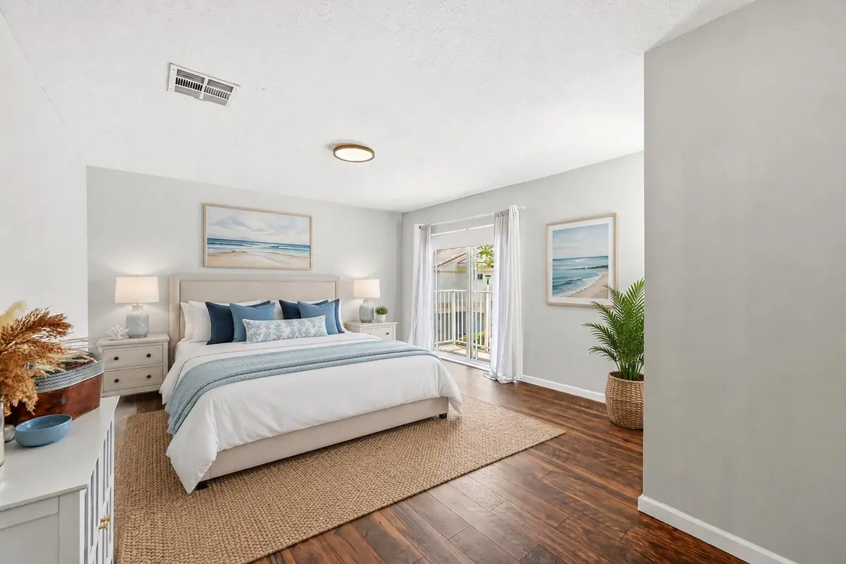 Bedroom 1 at 8464 Lagos De Campo Boulevard, Tamarac