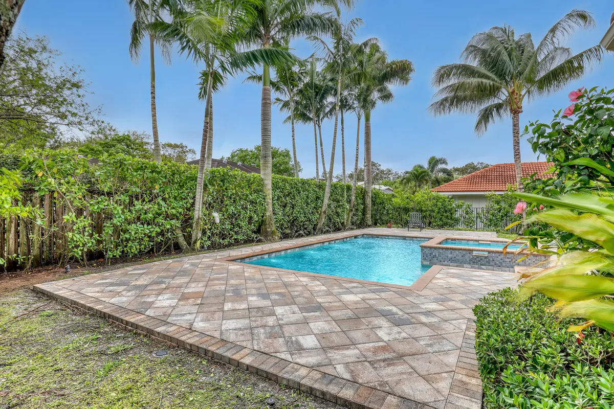 10 Kintyre (65) at 10 Kintyre Road, Palm Beach Gardens