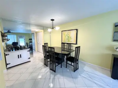 112 Oakridge I  112, Deerfield Beach – sold