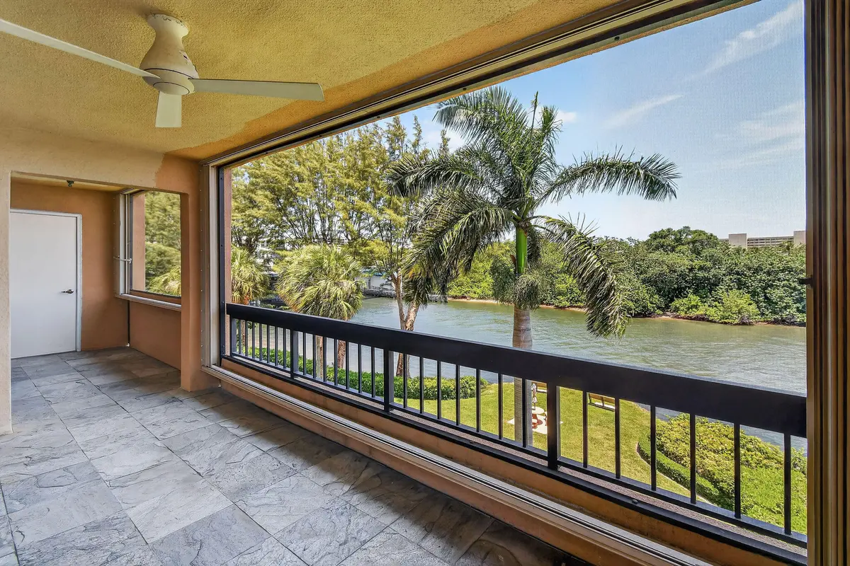 Balcony to Intracoastal at 1036 Us Highway 1 324, North Palm Beach