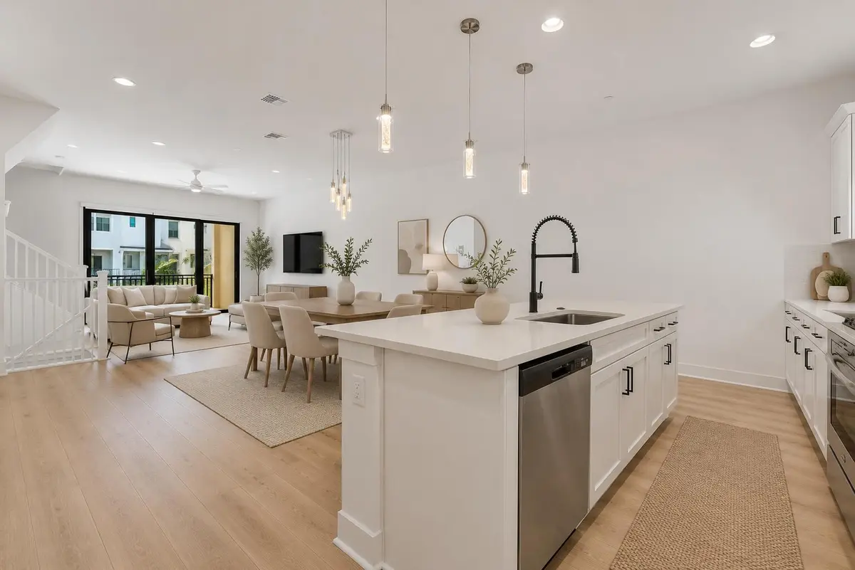 Virtual staged Furniture at 5333 Sagan Lane, Palm Beach Gardens
