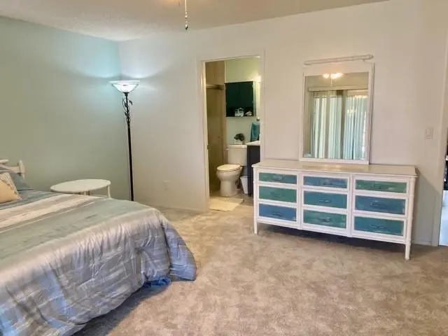 coastal dreams at 53 Woodland Drive 105, Vero Beach