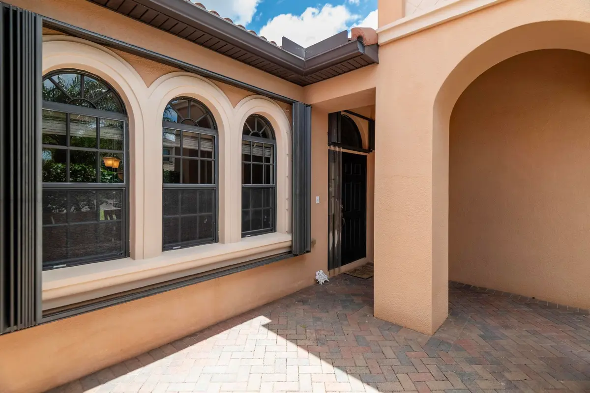 Front Court Yard 2 at 2295 NW Diamond Creek Way, Jensen Beach