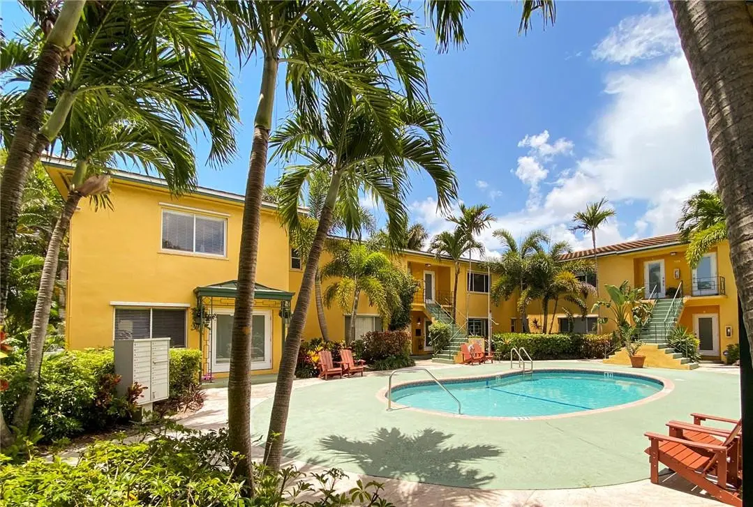 Photo 3 at 727 NE 16th Avenue 727a, Fort Lauderdale