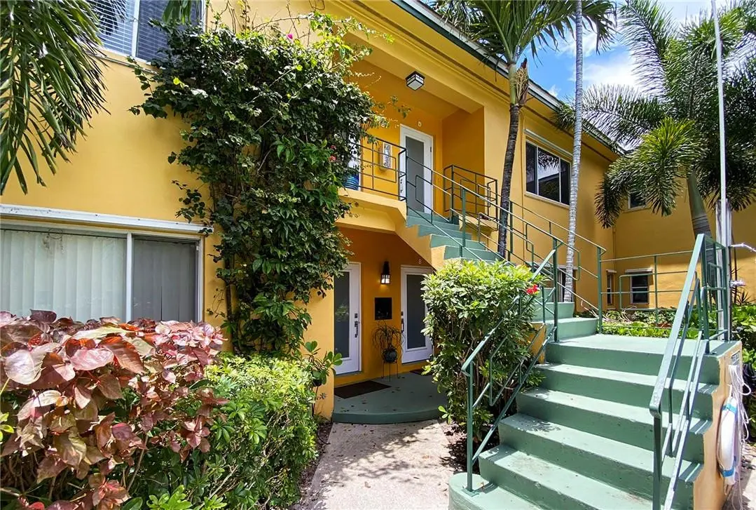 Photo 4 at 727 NE 16th Avenue 727a, Fort Lauderdale