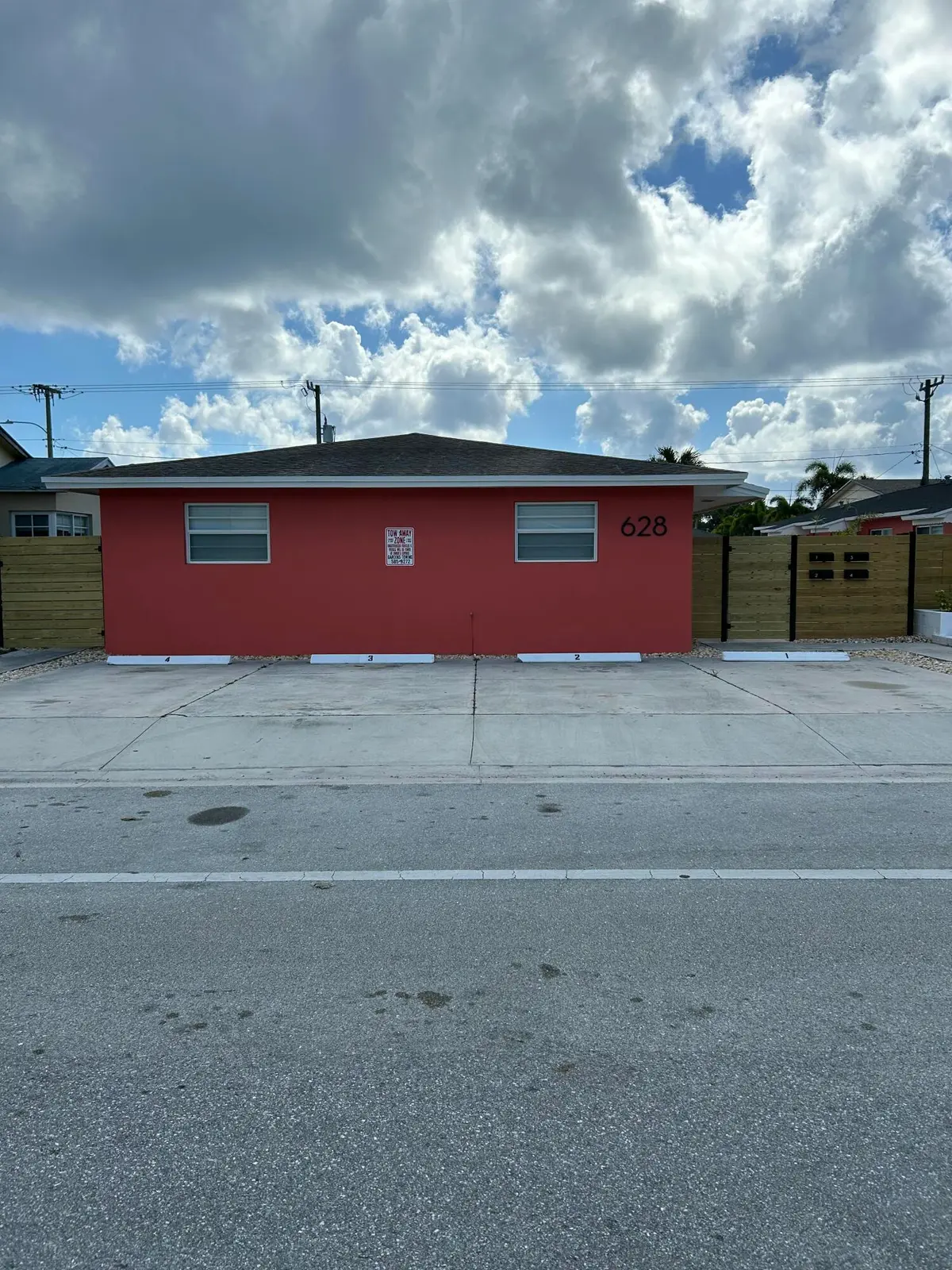IMG_0907 at 628 N M Street, Lake Worth Beach