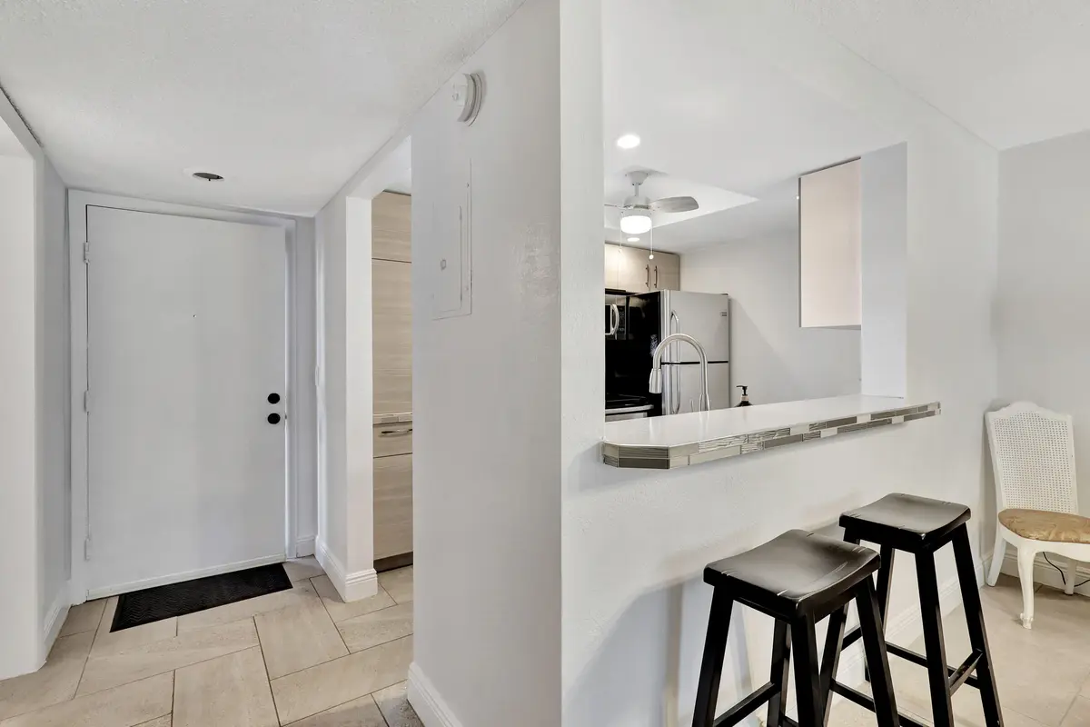 Connection at 330 NE 26th Avenue 1080, Boynton Beach