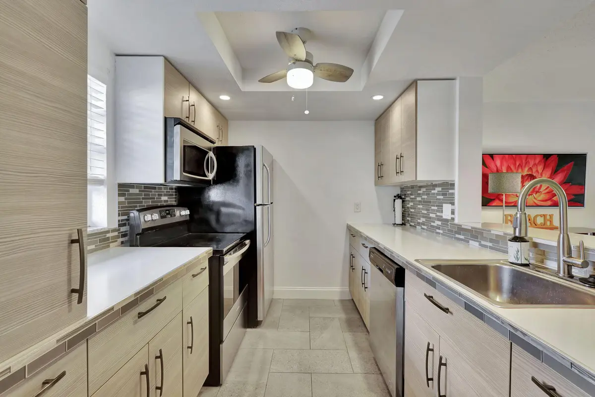 Kitchen at 330 NE 26th Avenue 1080, Boynton Beach