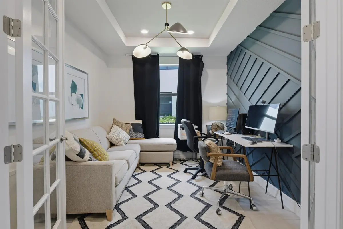 Den / Bedroom at 2370 Rollingwood Court, Oakland Park