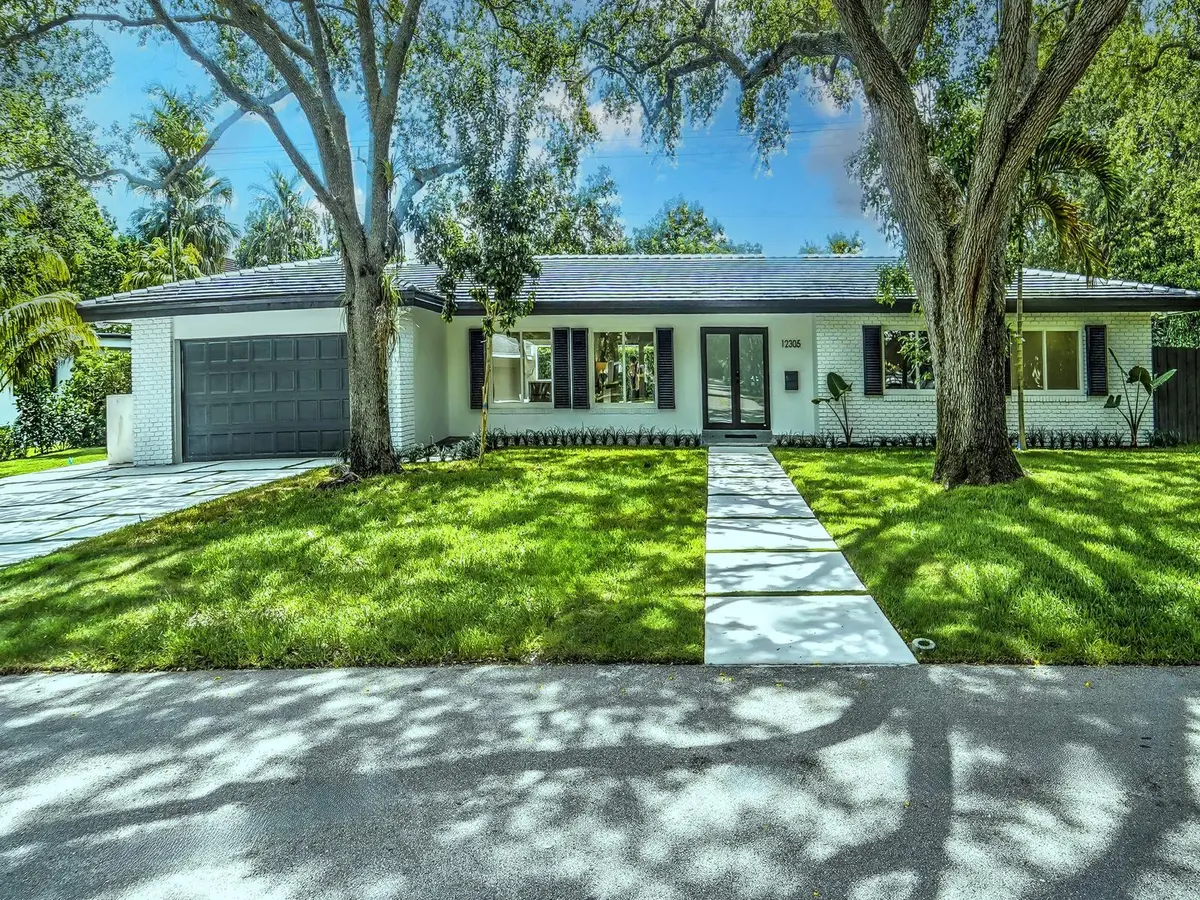 002-003-01-1600x1200 at 12305 SW 73rd Avenue, Pinecrest