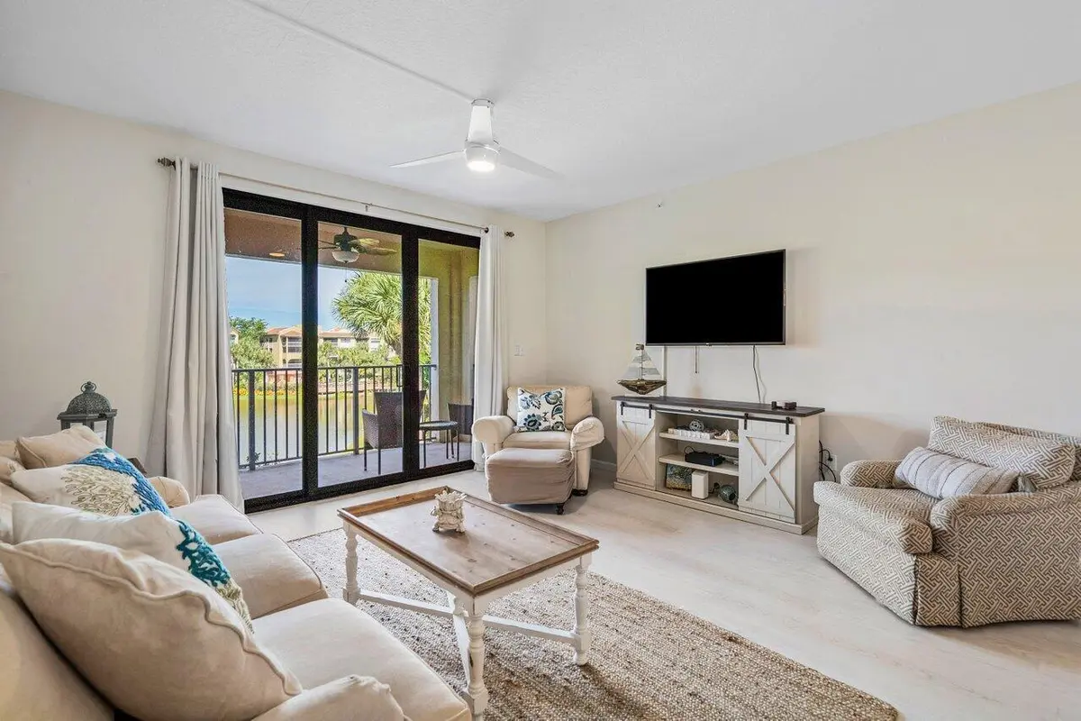 Living Room at 300 Uno Lago Drive 304, Juno Beach