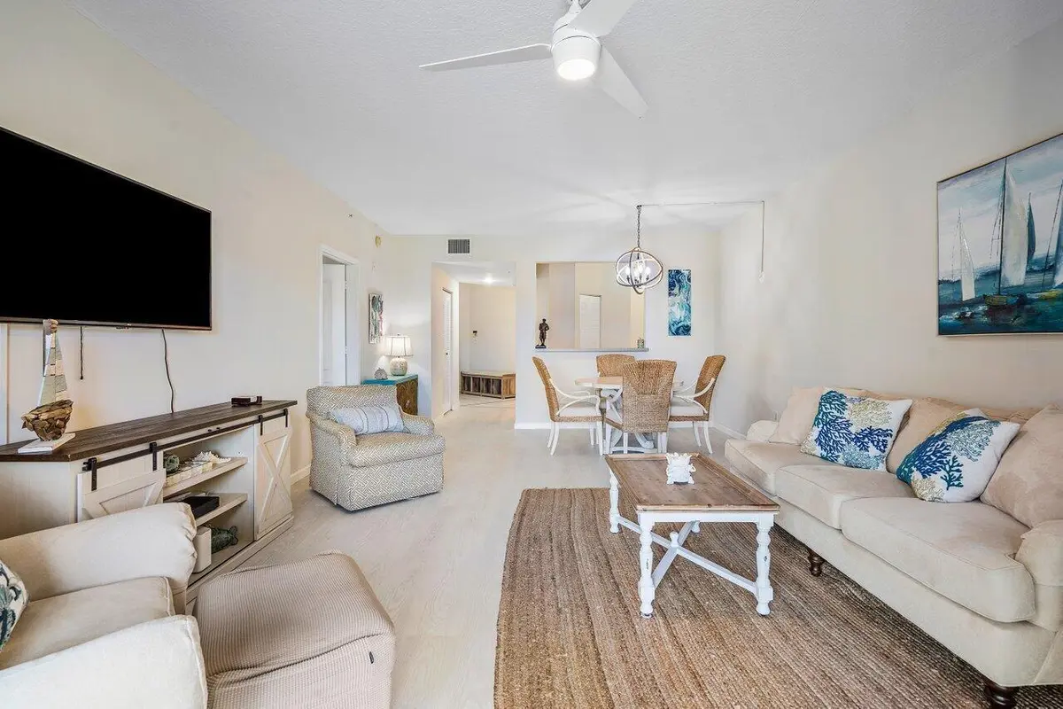 Living Room at 300 Uno Lago Drive 304, Juno Beach