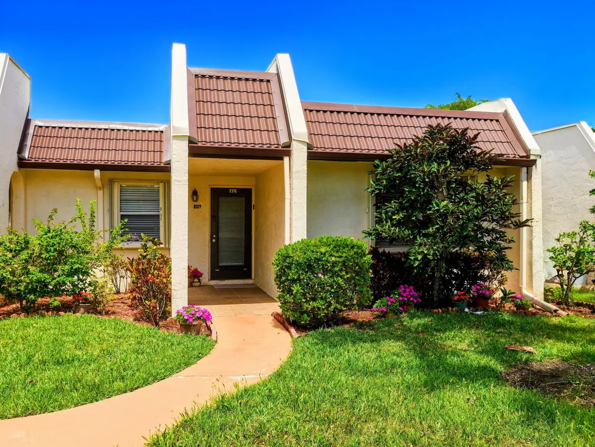 175 Lake Susan Lane West Palm Beach at 175 Lake Susan Lane, West Palm Beach